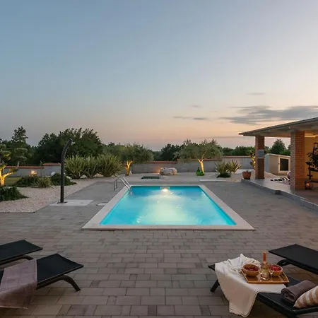 Villa St. Anna In - Haus Fuer 8 Personen